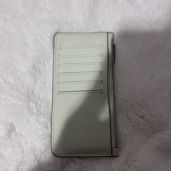 Mint wallet - Picture 1 of 1